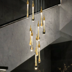 Suspension goutte d'eau en cristal dorée fine et brillante