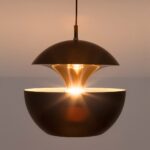 Kugelförmige Hängeleuchte im Apfel-Design — Rückseite