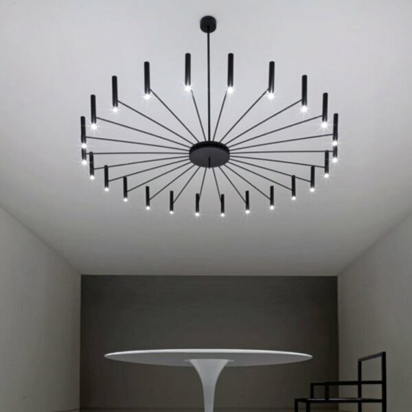 Moderner LED-Kronleuchter mit schwebendem Effekt in nordischem Design in einem minimalistischen Esszimmer