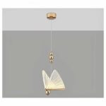 Goldene, transparente Hängeleuchte in Schmetterlingsform — Detailaufnahme