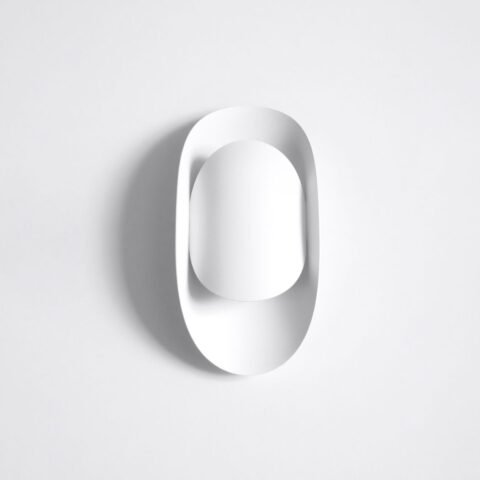 Elegante Design-Wandleuchte aus Stahl