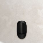 Elegante Design-Wandleuchte aus Stahl