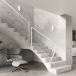 Elegante Design-Wandleuchte aus Stahl