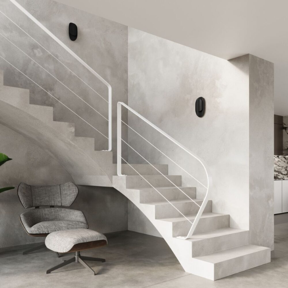 Elegante Design-Wandleuchte aus Stahl