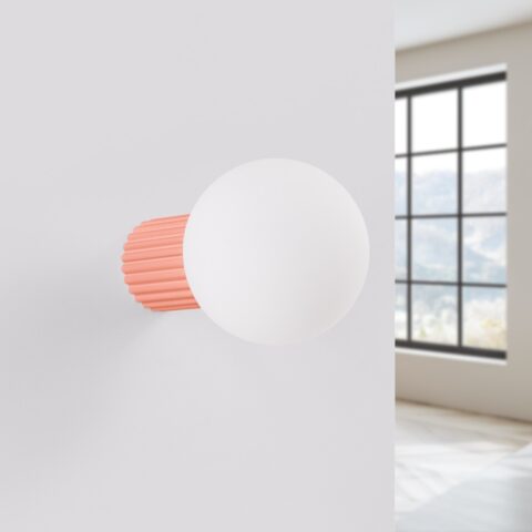 Farbige Design-Wandleuchte aus Aluminium