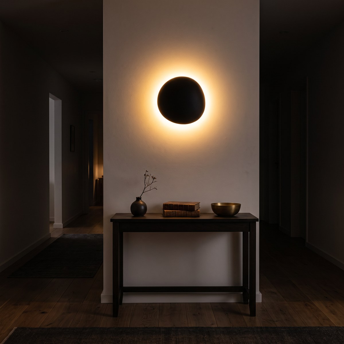 Minimalistische runde Wandleuchte aus Stahl