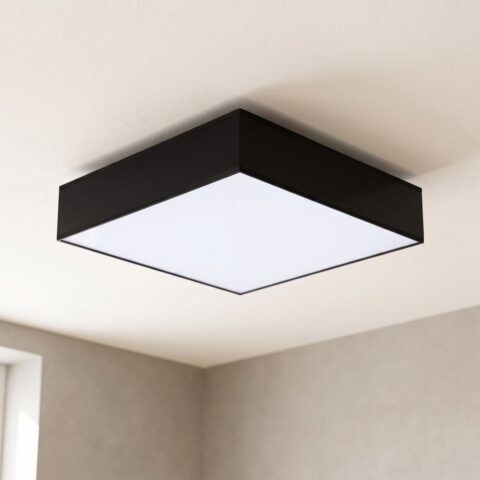 Flache quadratische Deckenleuchte, weißer Diffusor