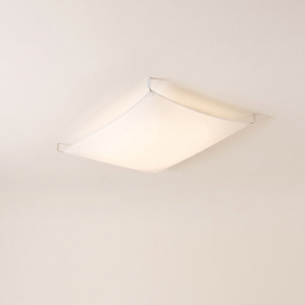 Deckenleuchte Lichtsegel aus weißem Stoff, 105 x 80 cm