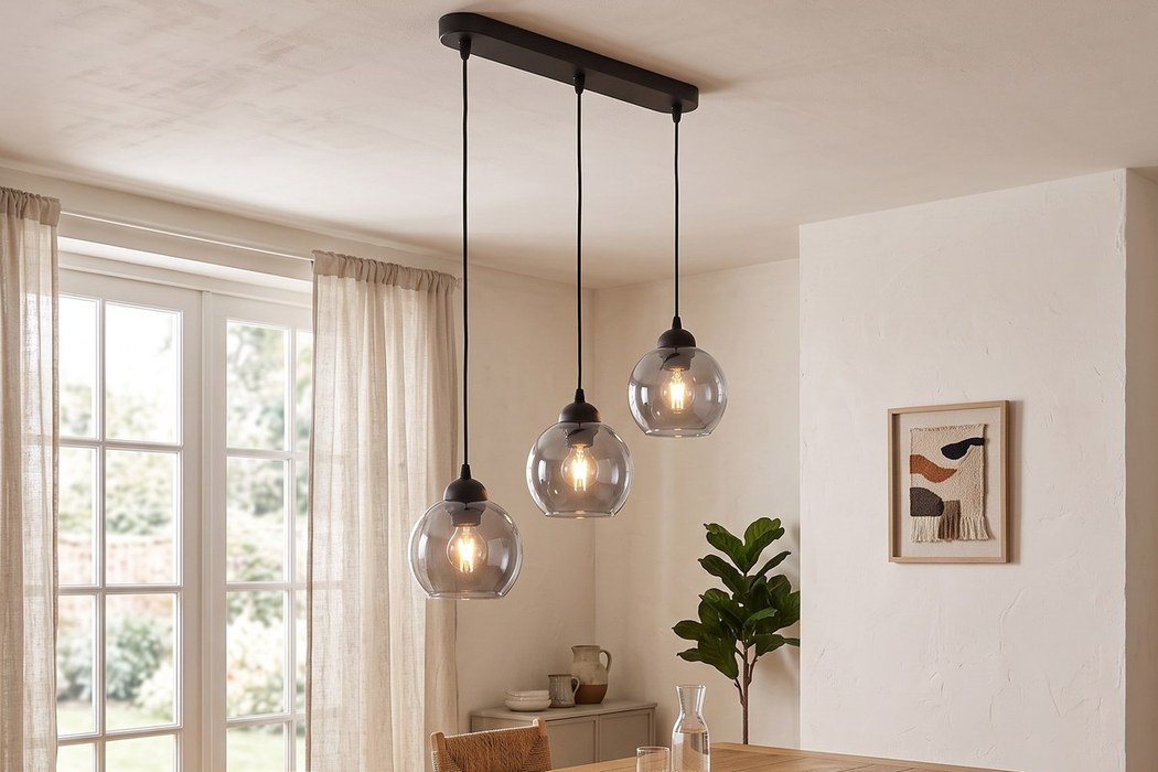 Hängeleuchte mit 3 Design-Lampen aus Rauchglas